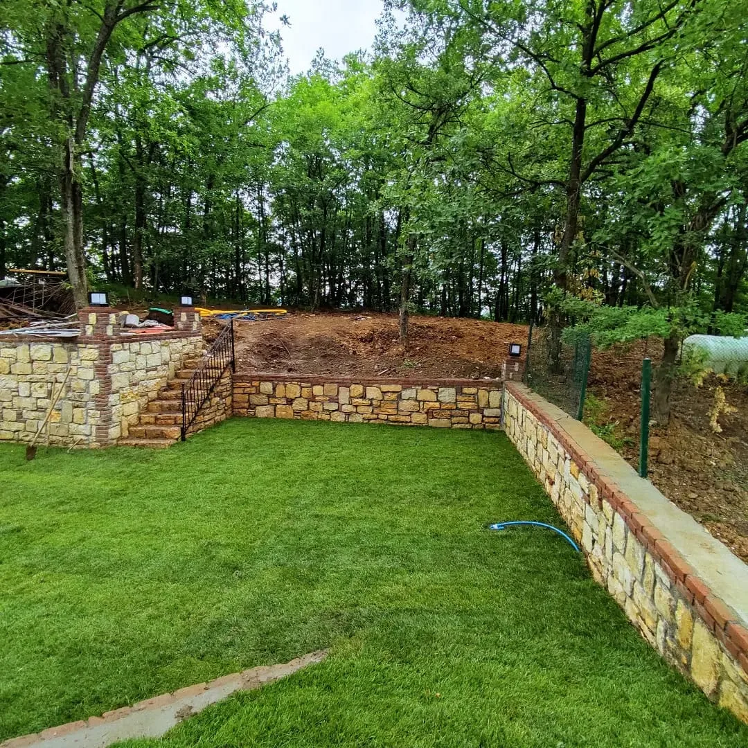 Villa Cephe ve Bahçe Yenilemesi