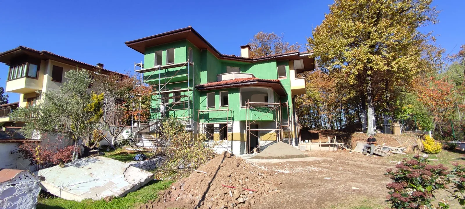 Villa Cephe ve Bahçe Yenilemesi