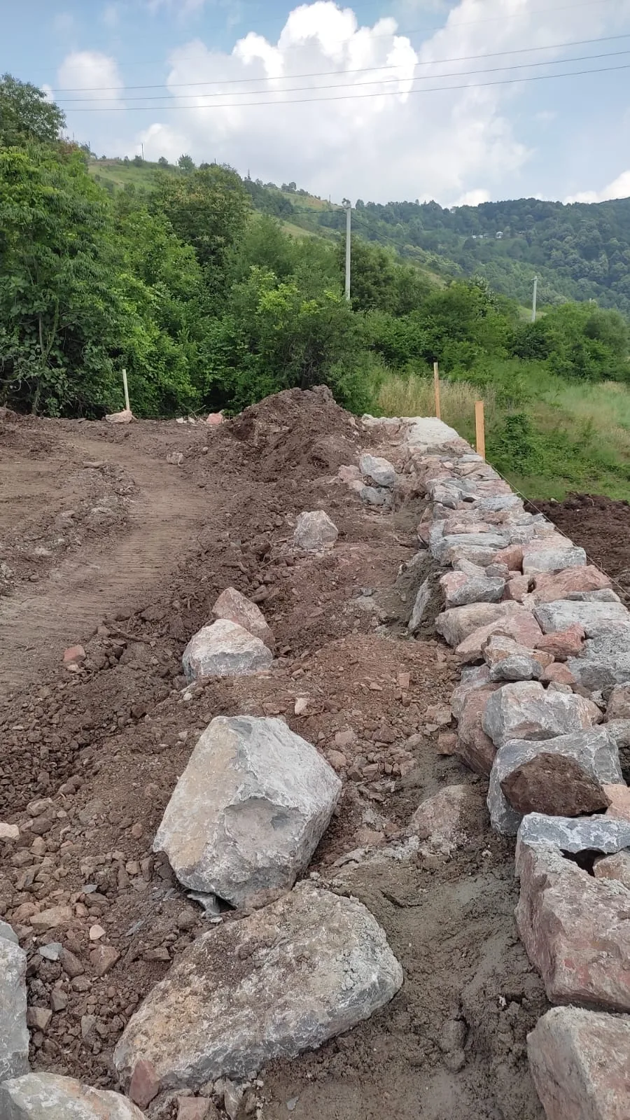 Taş Örgü İstinat Duvarı Yapımı